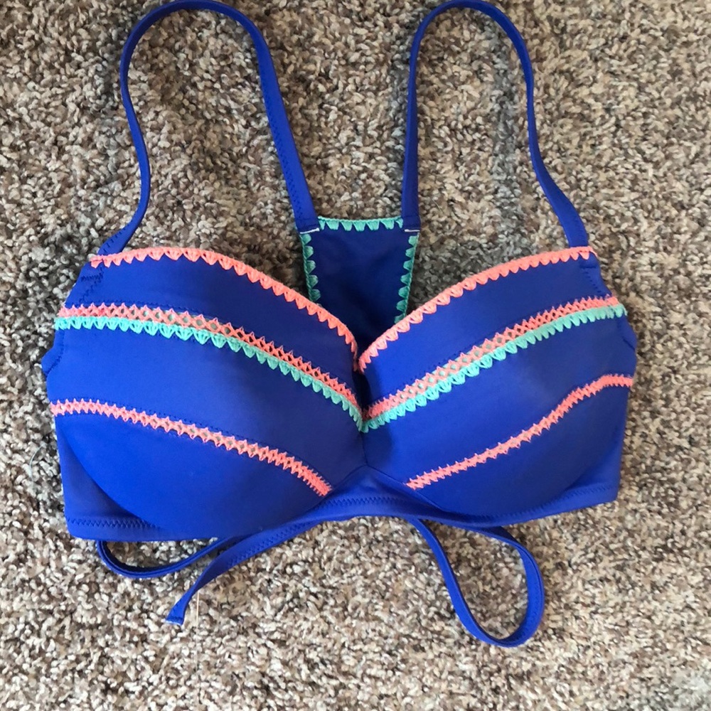 Share & shore bikini top